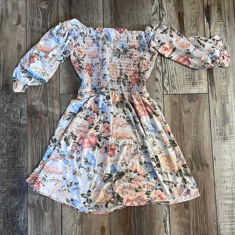 WAYF Women's Floral Dress - Size Medium